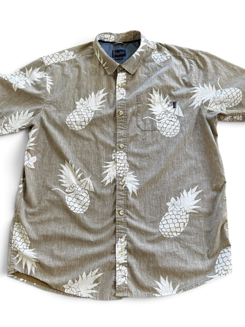 Men’s Short-Sleeve Button-Down Shirt — Tan Pineapple Print